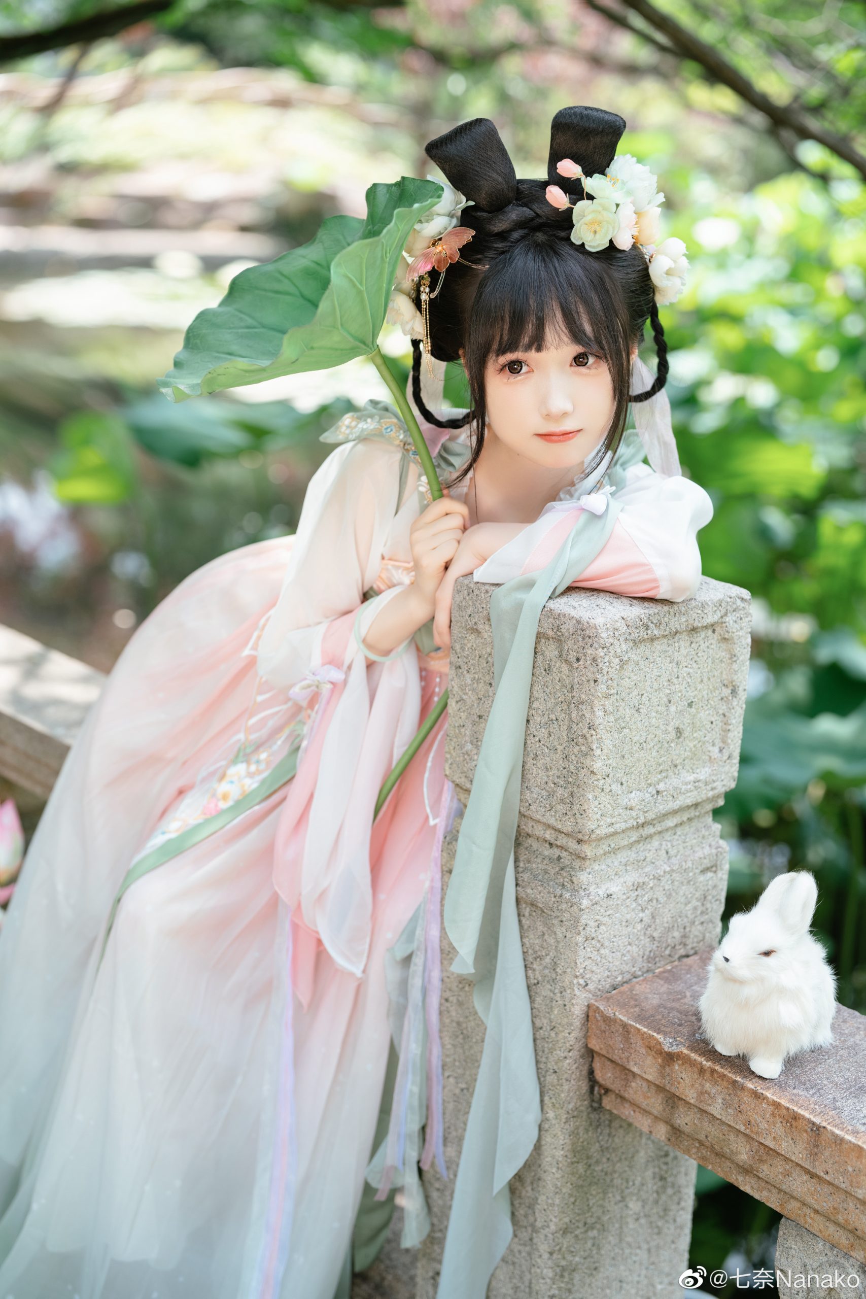 夏日汉服写真 是谁家的荷花小兔仙走丢了 ！打扰了是我的@七奈Nanako-米哈社