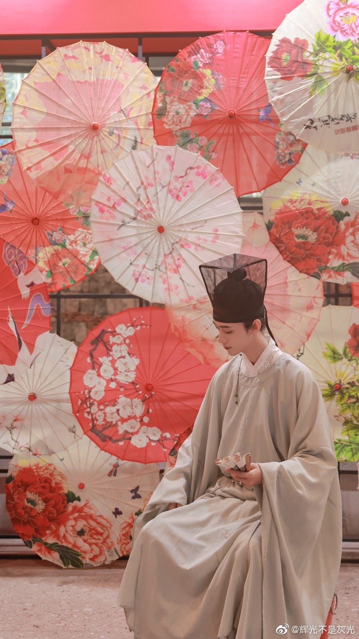 造化绝高处，富春独多观@辉光不是灰光-米哈社